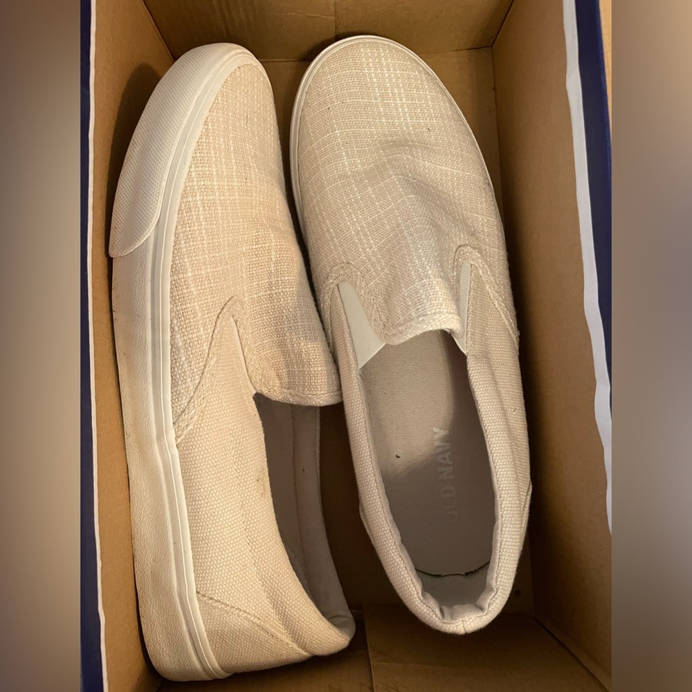 Old Navy Men's Slip-On Canvas Shoe